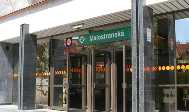 Stanice metra - Malostranská